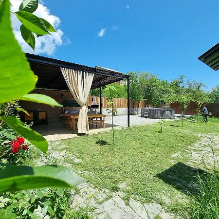 New Horizons , Apartment With 5 Bedrooms, Whole Apartment, Апартмент Целиком Діліжан Екстер'єр фото