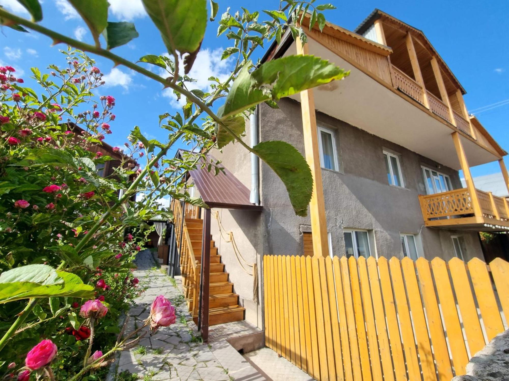 New Horizons , Apartment With 5 Bedrooms, Whole Apartment, Апартмент Целиком Діліжан Екстер'єр фото