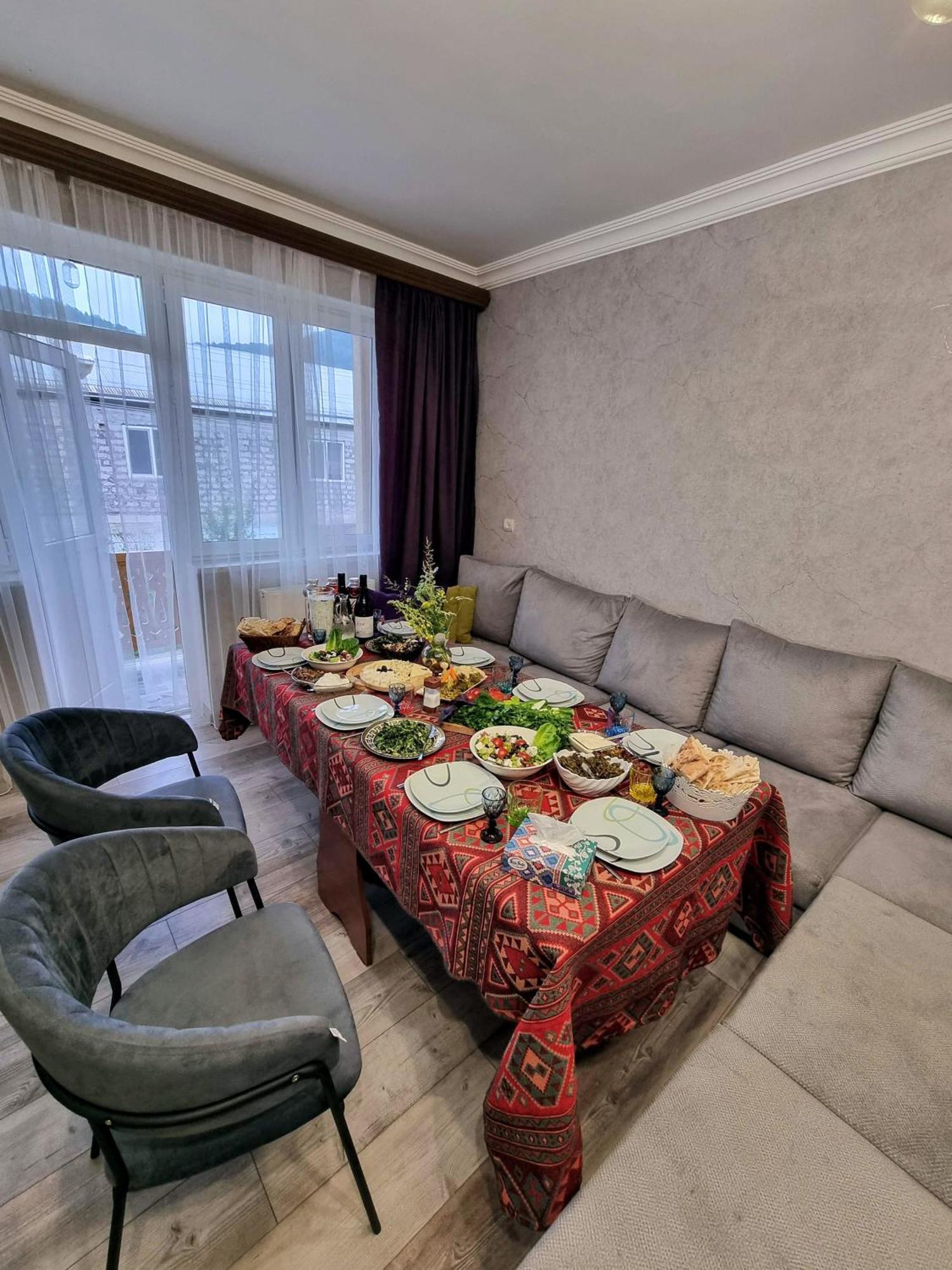 New Horizons , Apartment With 5 Bedrooms, Whole Apartment, Апартмент Целиком Діліжан Екстер'єр фото